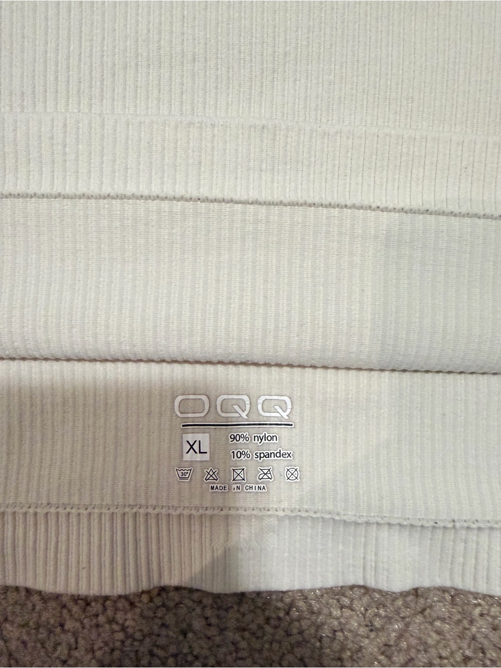 OQQ Ribbed Square-Neck Crop Tank - Picture 3 of 3